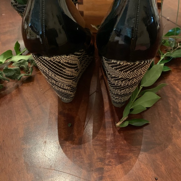 Sam and Libby black and white tweet wedge - Picture 14 of 16